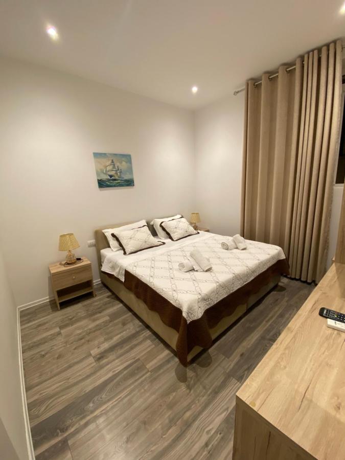 Deni'S Hotel ساراندا المظهر الخارجي الصورة