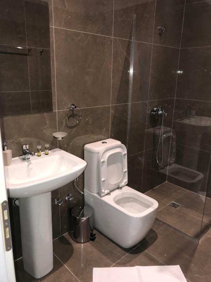 Deni'S Hotel ساراندا المظهر الخارجي الصورة